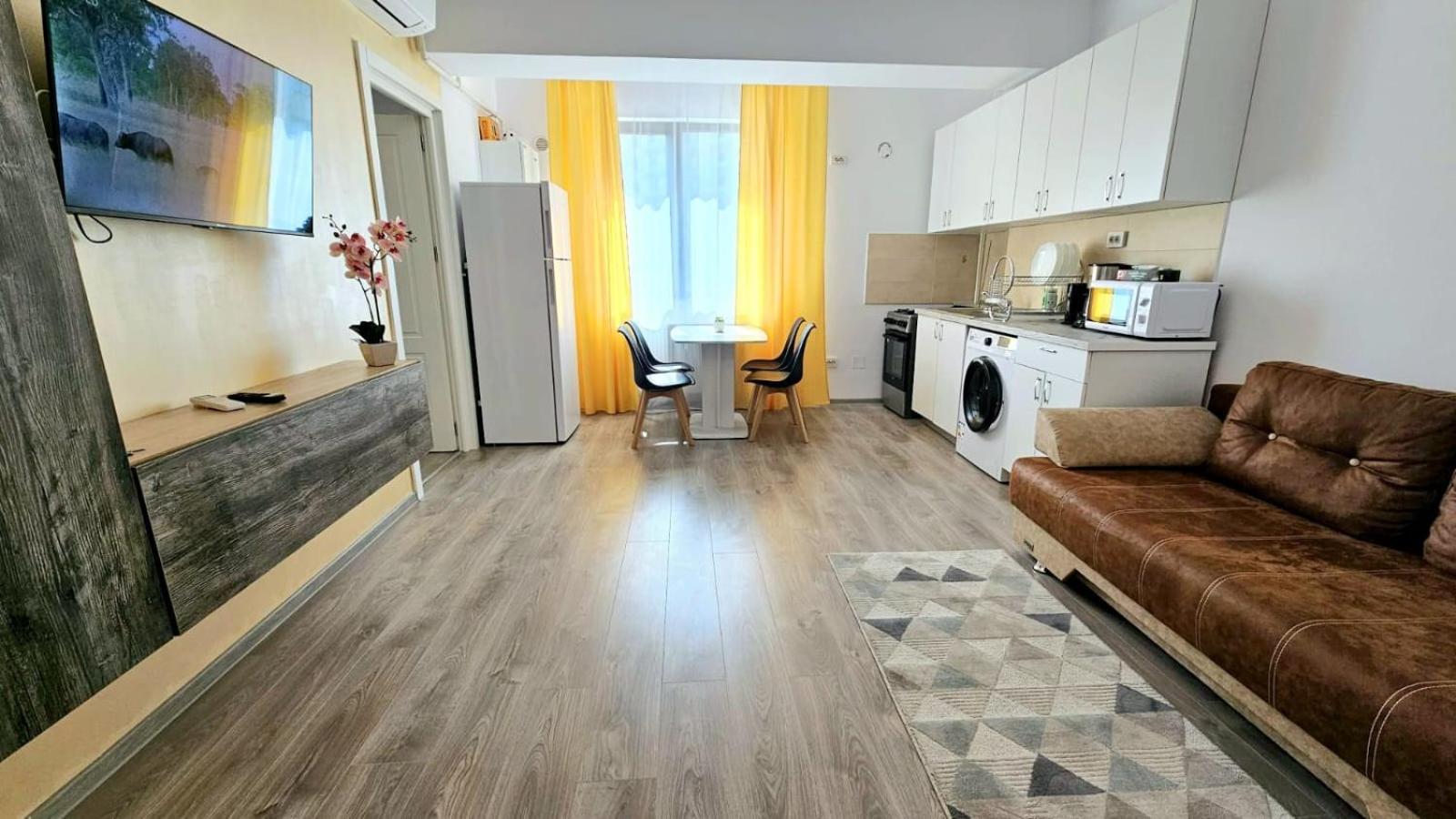 Evelyn Modern Apartment Near Palas Iasi Luaran gambar