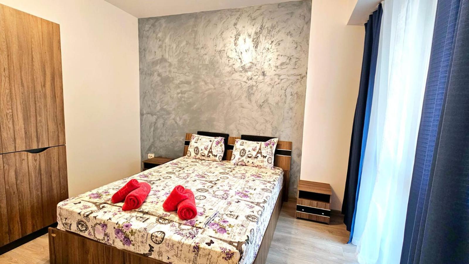 Evelyn Modern Apartment Near Palas Iasi Luaran gambar